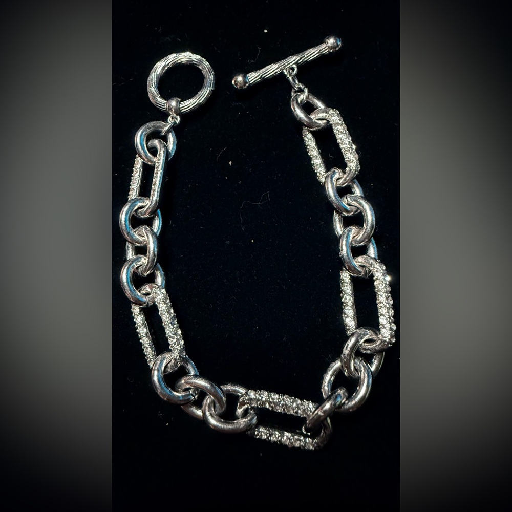 Silver Tone Toggle Bracelet Textured Bar Link Chain 8” EUC